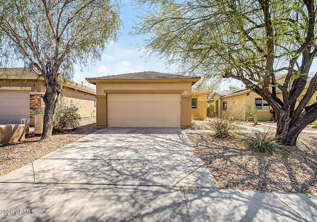 Photo 2 of Single family home for sale at 1737 W Morse Dr, Anthem, AZ 85086 | MLS# 7069351 | Listing updated on 2026-08-25