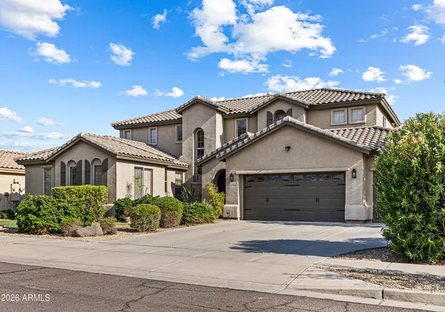 Photo 4 of Single family home for sale at 3229 W Buckhorn Trl, Phoenix, AZ 85083 | MLS# 7057421 | Listing updated on 2026-09-20