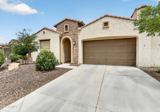 Photo 2 of Townhouse for sale at 16948 W Palm Ln, Goodyear, AZ 85395 | MLS# 7058850 | Listing updated on 2026-09-02