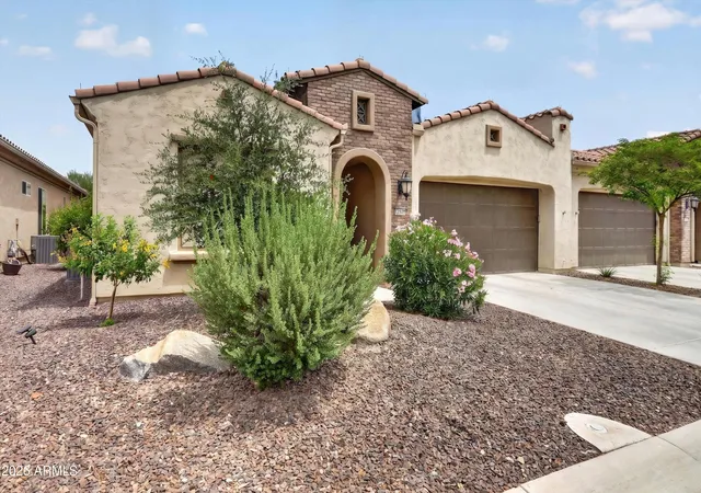 Photo 3 of Townhouse for sale at 16948 W Palm Ln, Goodyear, AZ 85395 | MLS# 7058850 | Listing updated on 2026-09-02