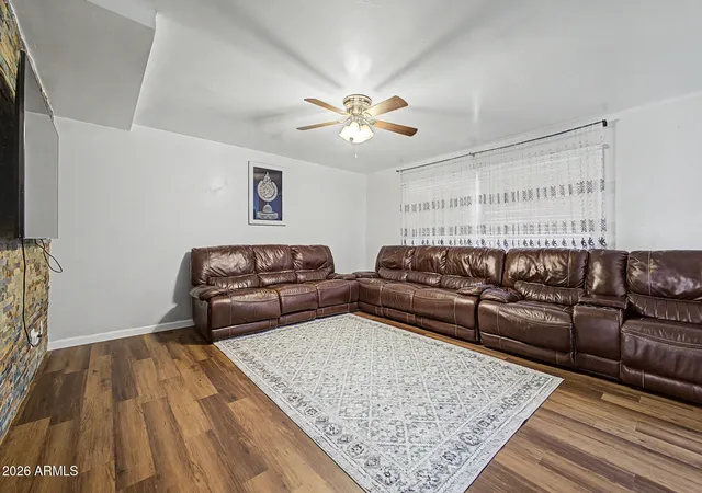 Photo 4 of Townhouse for sale at 4310 W Ocotillo Rd, Glendale, AZ 85301 | MLS# 7055969 | Listing updated on 2026-08-02
