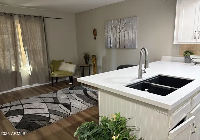 2nd image of 461 W Holmes Ave #132, Mesa, AZ 85210 | MLS# 7055976