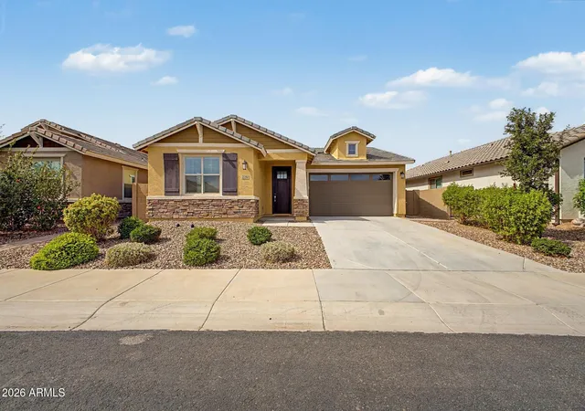 Photo 2 of Single family home for sale at 2250 E Citadel Dr, Gilbert, AZ 85298 | MLS# 7056139 | Listing updated on 2026-09-06