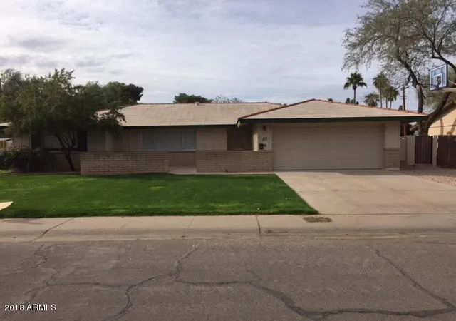 1st image of 801 E Campus Dr, Tempe, AZ 85282 | MLS# 7055967
