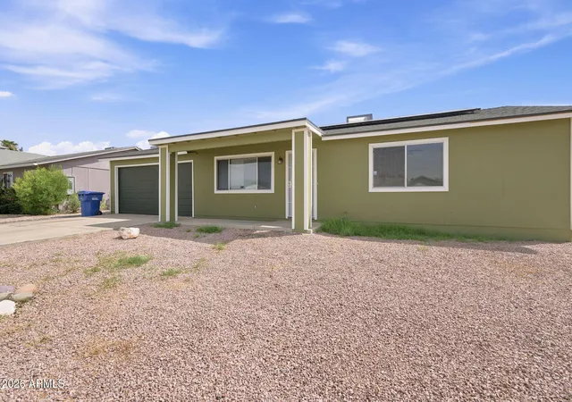 Photo 3 of Single family home for sale at 1126 W Auburn Dr, Tempe, AZ 85283 | MLS# 7056039 | Listing updated on 2026-09-01