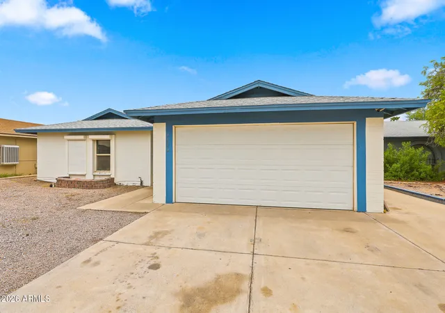 Photo 2 of Single family home for sale at 9219 N 55th Avenue, Glendale, AZ 85302 | MLS# 7055974 | Listing updated on 2026-08-11