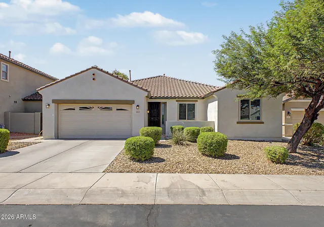 Photo 4 of Sale Pending at 2217 W Alicia Dr, Phoenix, AZ 85041 | MLS# 7058009 | Listing updated on 2026-09-18
