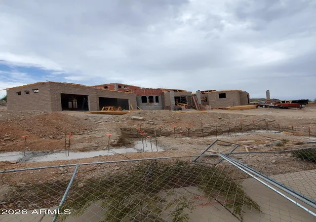 Photo 3 of Single family home for sale at 18564 W Porter Dr, Goodyear, AZ 85338 | MLS# 7069887 | Listing updated on 2026-08-22