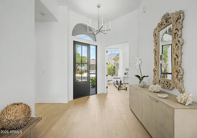 3rd image of 10671 E Caribbean Ln, Scottsdale, AZ 85255 | MLS# 7056227