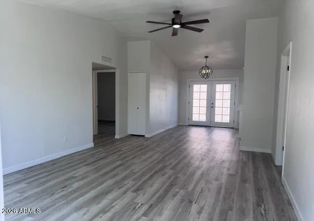 Photo 3 of Sale Pending at 2829 E Tracy Ln #4, Phoenix, AZ 85032 | MLS# 7056132 | Listing updated on 2026-09-11