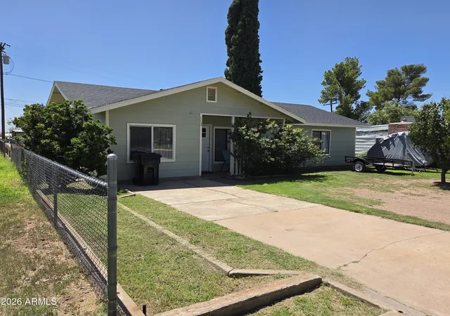 Photo 1 of Single family home for sale at 113 Cochise Dr, Bisbee, AZ 85603 | MLS# 7068401 | Listing updated on 2026-08-20