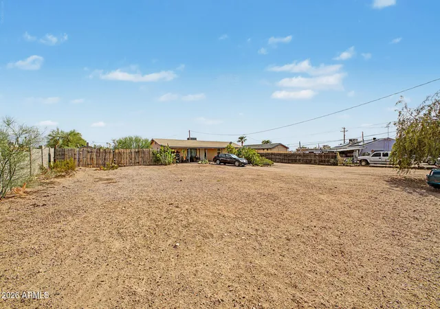 2nd image of 2353 W Ohio St, Apache Junction, AZ 85120 | MLS# 7056140