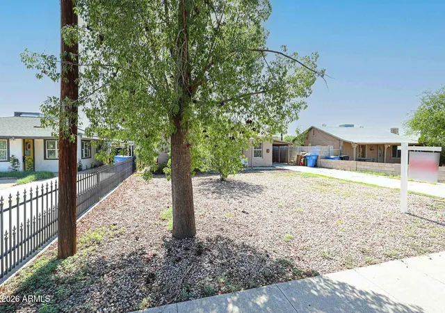 2nd image of 2021 N 23rd St, Phoenix, AZ 85006 | MLS# 7056770