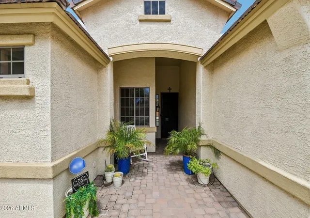 Photo 3 of Single family home for sale at 2801 E Lindrick Dr, Chandler, AZ 85249 | MLS# 7057024 | Listing updated on 2026-08-30