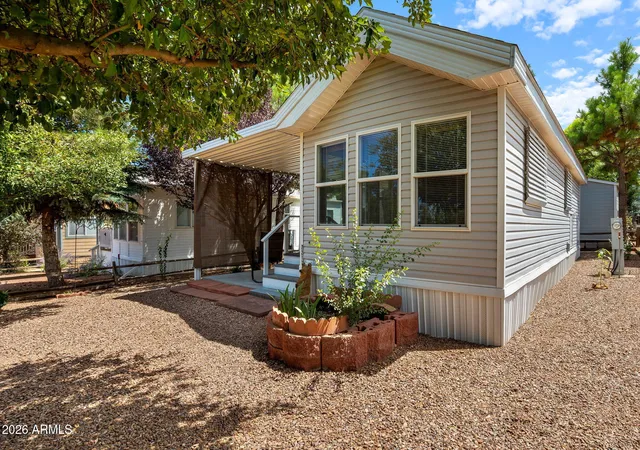 Photo 3 of Manufactured home for sale at 2217 Old Crooks Trl, Overgaard, AZ 85933 | MLS# 7056561 | Listing updated on 2026-09-15