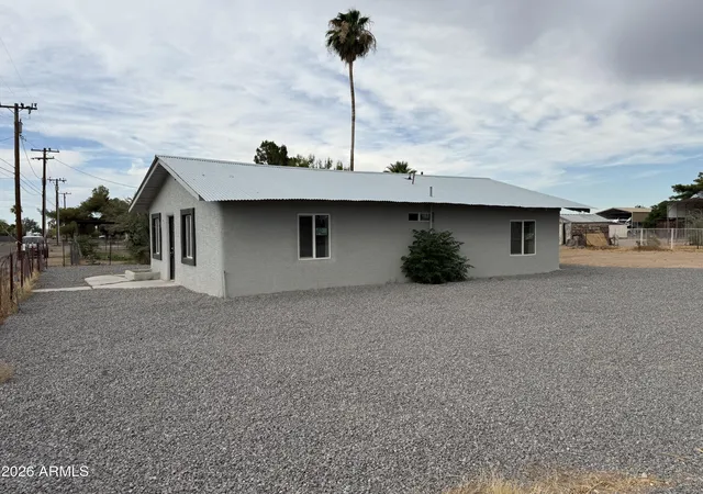 Photo 3 of Single family home for sale at 64688 Harcuvar Dr, Salome, AZ 85348 | MLS# 7056166 | Listing updated on 2026-08-11