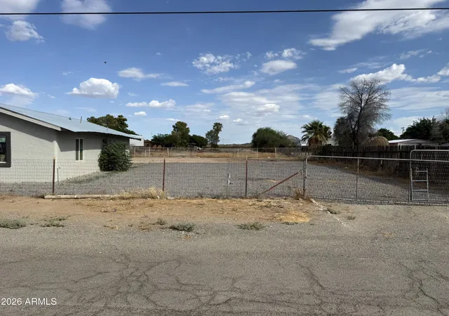 Photo 4 of Single family home for sale at 64688 Harcuvar Dr, Salome, AZ 85348 | MLS# 7056166 | Listing updated on 2026-08-11