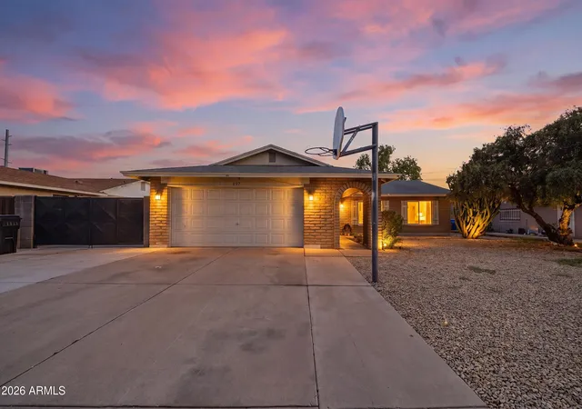 Photo 1 of Single family home for sale at 3517 W Willow Ave, Phoenix, AZ 85029 | MLS# 7056175 | Listing updated on 2026-09-20