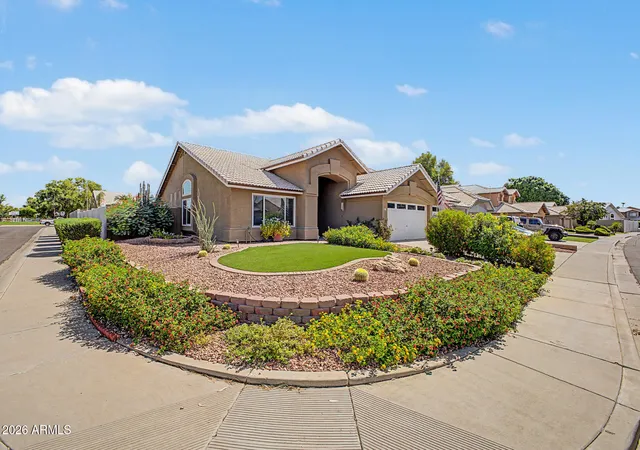 Photo 1 of Single family home for sale at 4890 W Geronimo St, Chandler, AZ 85226 | MLS# 7058080 | Listing updated on 2026-09-17