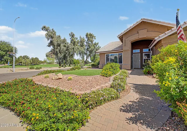 Photo 4 of Single family home for sale at 4890 W Geronimo St, Chandler, AZ 85226 | MLS# 7058080 | Listing updated on 2026-09-17