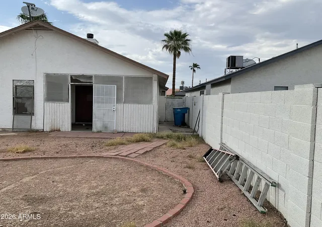 Photo 20 of Single family home for sale at 8805 W Vale Dr, Phoenix, AZ 85037 | MLS# 7056238 | Listing updated on 2026-08-11