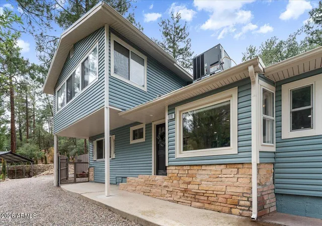 Photo 3 of Sale Pending at 910 S Lavalley Dr, Prescott, AZ 86303 | MLS# 7056249 | Listing updated on 2026-09-15