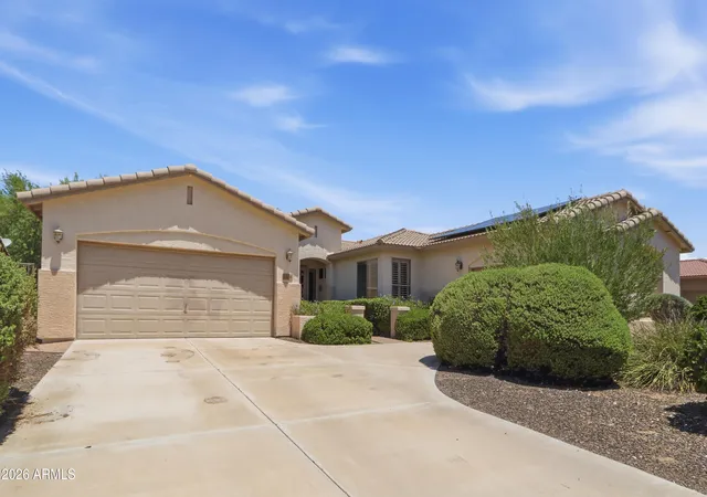 Photo 2 of Sale Pending at 6216 W Hedgehog Pl, Phoenix, AZ 85083 | MLS# 7059161 | Listing updated on 2026-09-01