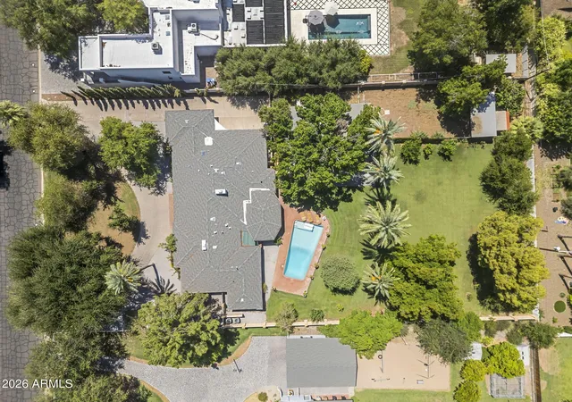 4th image of 550 W Berridge Ln, Phoenix, AZ 85013 | MLS# 7062596