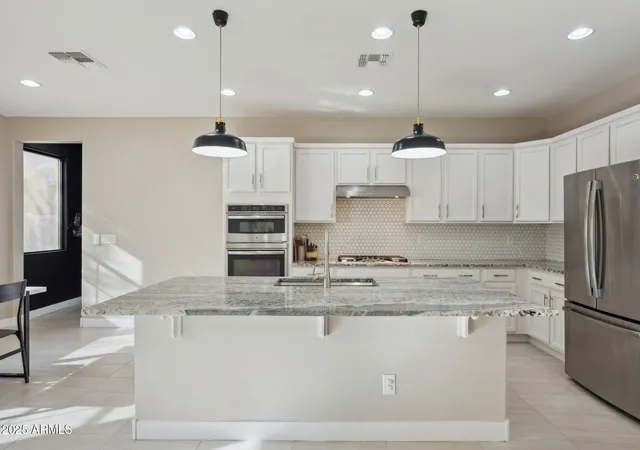 Photo 4 of Single family home for sale at 2269 S Osborn Ln, Gilbert, AZ 85295 | MLS# 7056321 | Listing updated on 2026-10-20