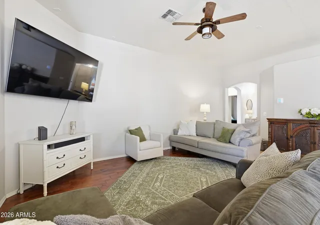 4th image of 3912 W Goodman Dr, Glendale, AZ 85308 | MLS# 7064679