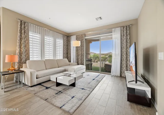 Photo 3 of Townhouse for sale at 15550 S 5th Avenue #252, Phoenix, AZ 85045 | MLS# 7058184 | Listing updated on 2026-07-24