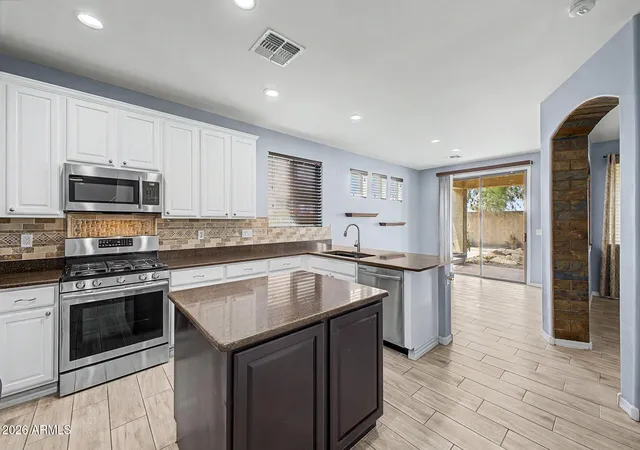 Photo 3 of Single family home for sale at 6820 W Pleasant Ln, Laveen, AZ 85339 | MLS# 7057282 | Listing updated on 2026-09-05
