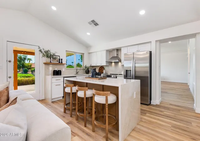 5th image of 141 S Lakeview Blvd, Chandler, AZ 85225 | MLS# 7065674
