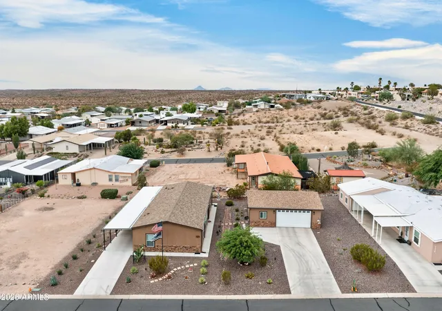 Photo 2 of Manufactured home for sale at 3820 N Montana Ave, Florence, AZ 85132 | MLS# 7056529 | Listing updated on 2026-10-02