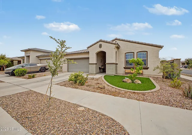 Photo 4 of Single family home for sale at 5550 N 107th Lane, Phoenix, AZ 85037 | MLS# 7057575 | Listing updated on 2026-09-25