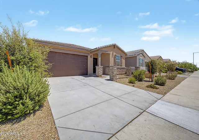 Photo 3 of Single family home for sale at 24246 W Hopi St, Buckeye, AZ 85326 | MLS# 7056470 | Listing updated on 2026-09-14