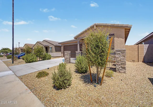 Photo 4 of Single family home for sale at 24246 W Hopi St, Buckeye, AZ 85326 | MLS# 7056470 | Listing updated on 2026-09-14