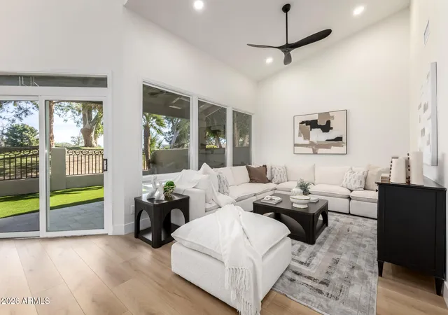 Photo 3 of Townhouse for sale at 10913 N 78th Street, Scottsdale, AZ 85260 | MLS# 7056417 | Listing updated on 2026-08-30