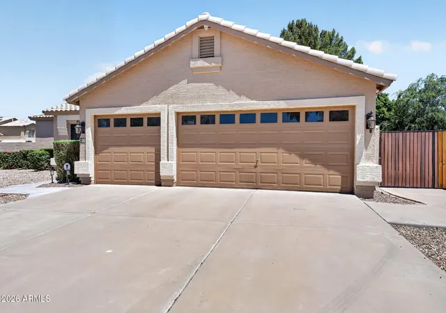 Photo 2 of Sale Pending at 2242 E Victor Rd, Gilbert, AZ 85296 | MLS# 7058410 | Listing updated on 2026-08-24