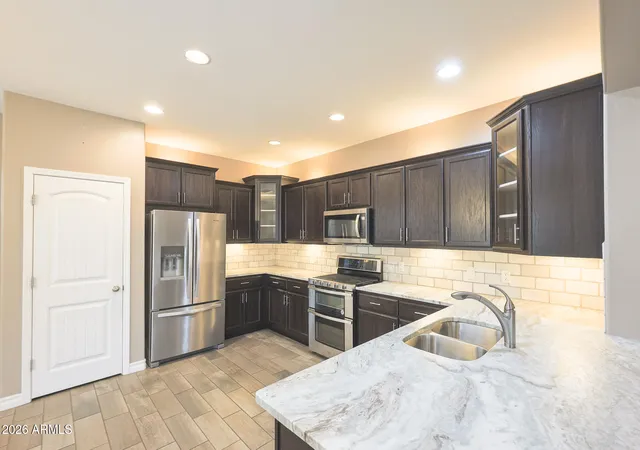 2nd image of 4378 Christopher Dr, Sierra Vista, AZ 85650 | MLS# 7057796