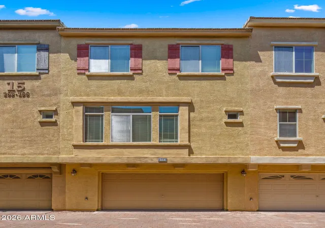 2nd image of 3250 W Greenway Rd, Phoenix, AZ 85053