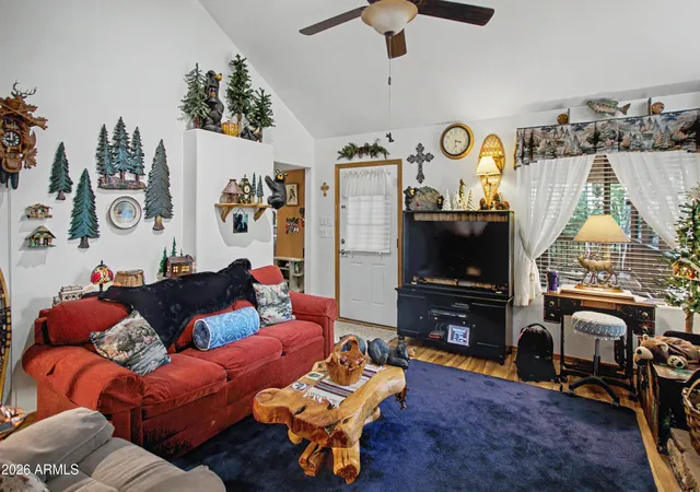4th image of 2211 E Hanging Tree Trl, Show Low, AZ 85901 | MLS# 7056468