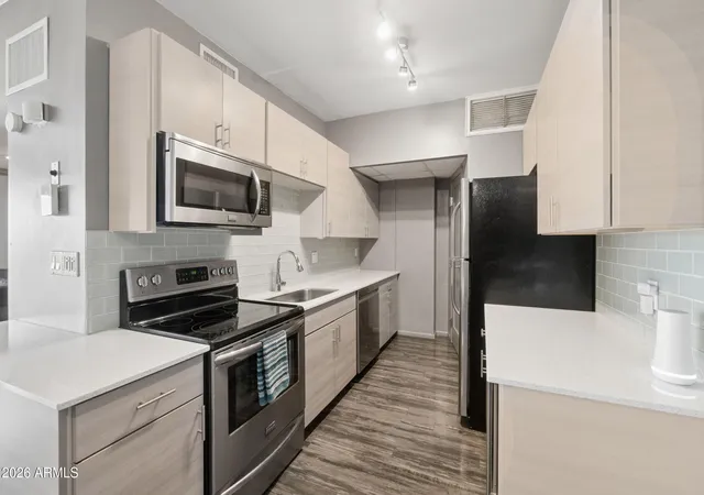 2nd image of 805 N 4th Ave #501, Phoenix, AZ 85003 | MLS# 7062029