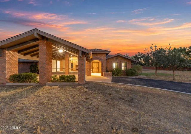 1st image of 1821 E Elliot Rd, Gilbert, AZ 85234 | MLS# 7056639