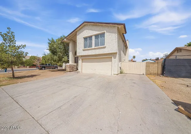 Photo 3 of Single family home for sale at 2515 N 45th Avenue, Phoenix, AZ 85035 | MLS# 7056526 | Listing updated on 2026-08-25