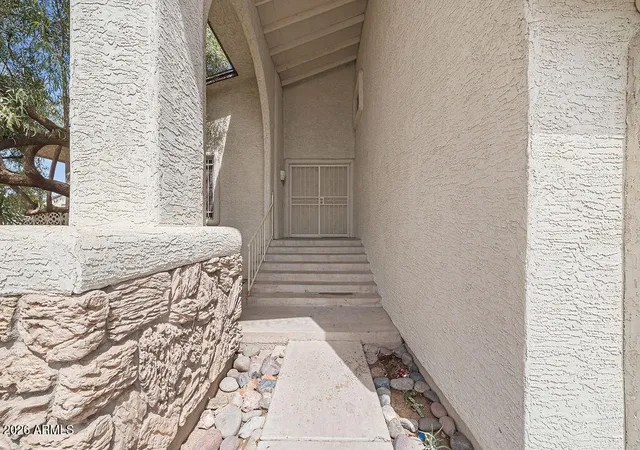 Photo 3 of Single family home for sale at 2515 N 45th Avenue, Phoenix, AZ 85035 | MLS# 7056526 | Listing updated on 2026-08-25