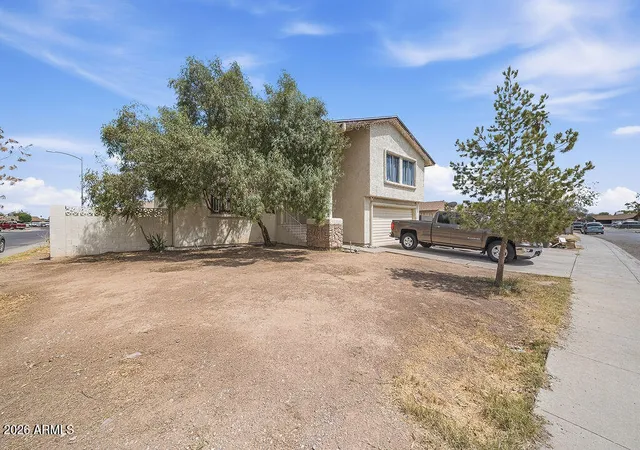 Photo 4 of Single family home for sale at 2515 N 45th Avenue, Phoenix, AZ 85035 | MLS# 7056526 | Listing updated on 2026-08-25