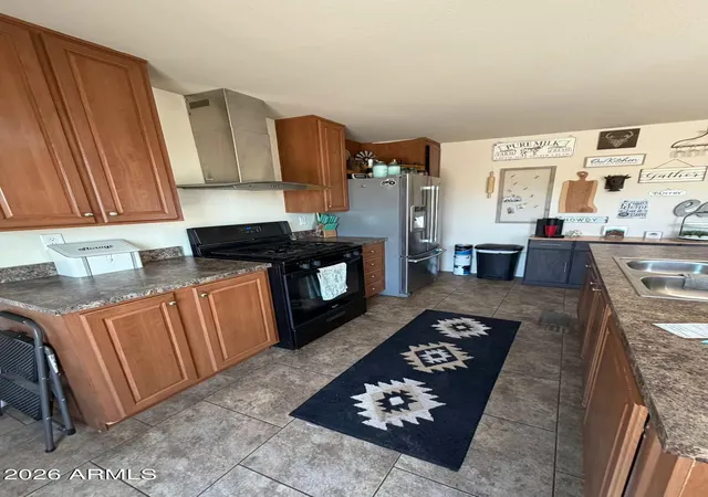 Photo 3 of Manufactured home for sale at 219 N Chicory Ln, Globe, AZ 85501 | MLS# 7056539 | Listing updated on 2026-08-28