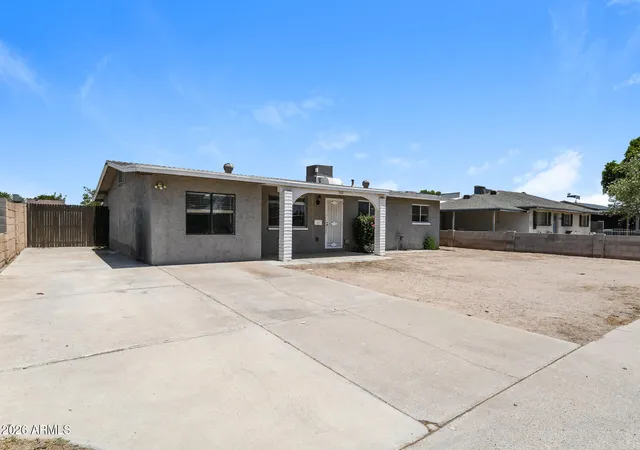 Photo 2 of Single family home for sale at 1460 W 6th Avenue, Mesa, AZ 85202 | MLS# 7056692 | Listing updated on 2026-08-19
