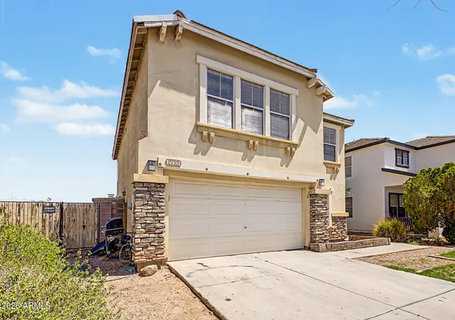 Photo 3 of Single family home for sale at 2722 W Jasper Ave, Apache Junction, AZ 85120 | MLS# 7058937 | Listing updated on 2026-08-14